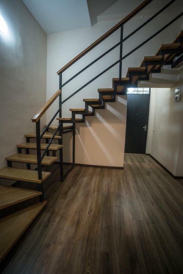 Your Apartment In This City N2 Tbilisi Luaran gambar