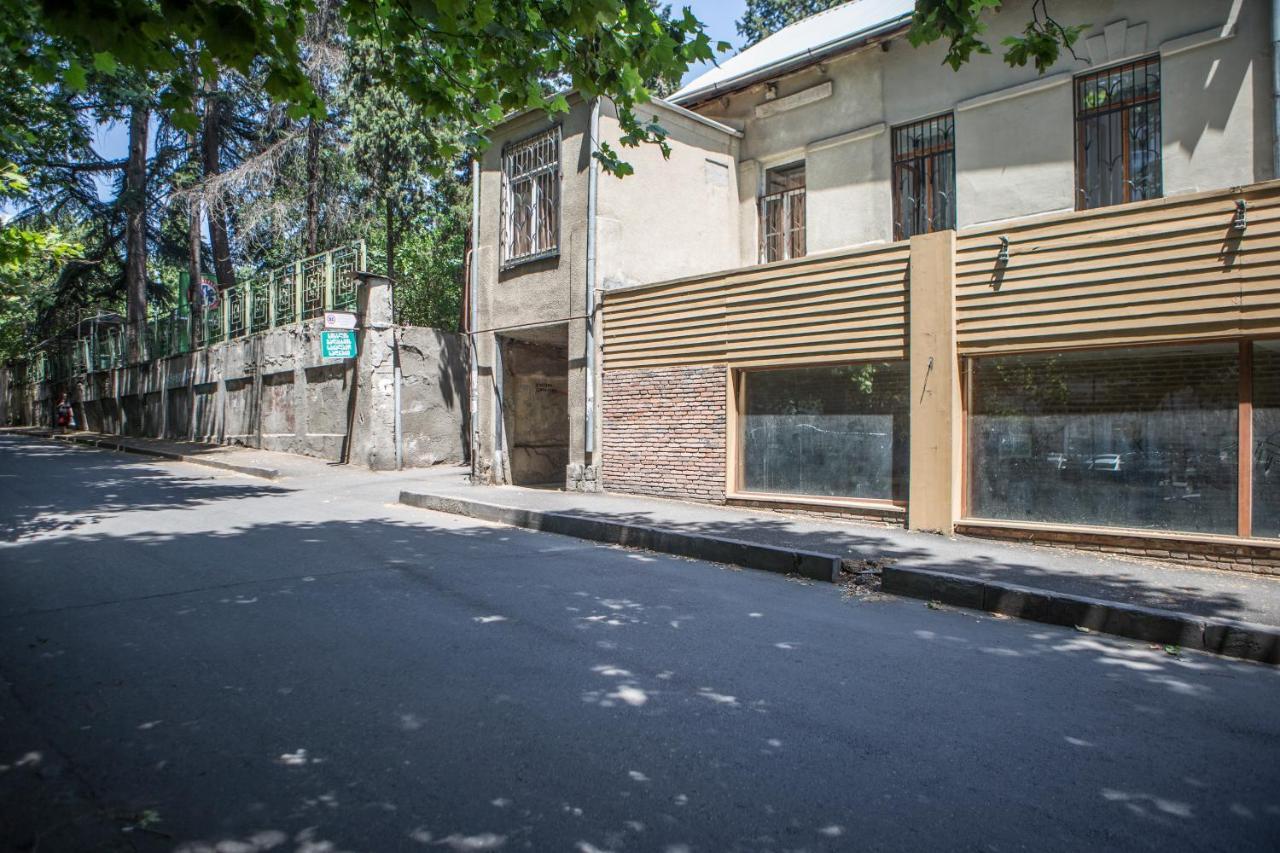 Your Apartment In This City N2 Tbilisi Luaran gambar